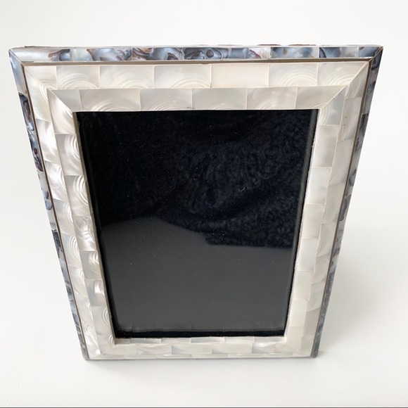 Rare Vintage Brass Mother of Pearl Photo Frame - Picture 4 of 4